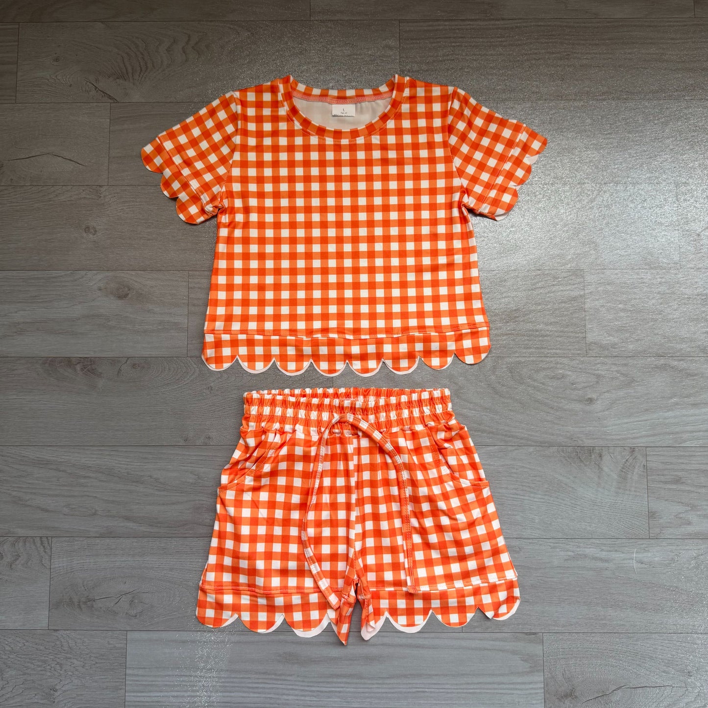 ( No moq ) Preorder Baby Girls Kids Short Sleeves Orange Plaid Shirt Scallop Shorts Set Clothes