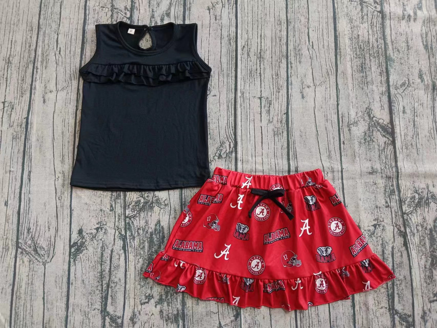 ( Moq 5 ) Baby Girl Sleeveless Black Cotton Ruffle Shirt A team Skort Set