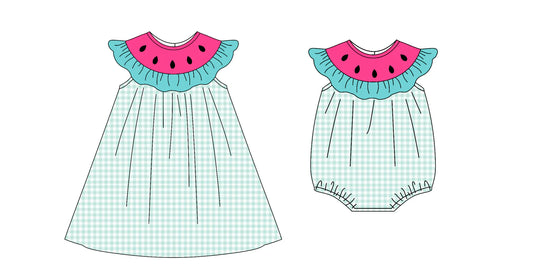 ( Moq 5 Each Style ) Baby Girls Short Sleeves Watermelon Green Plaid Sibling Romper Set