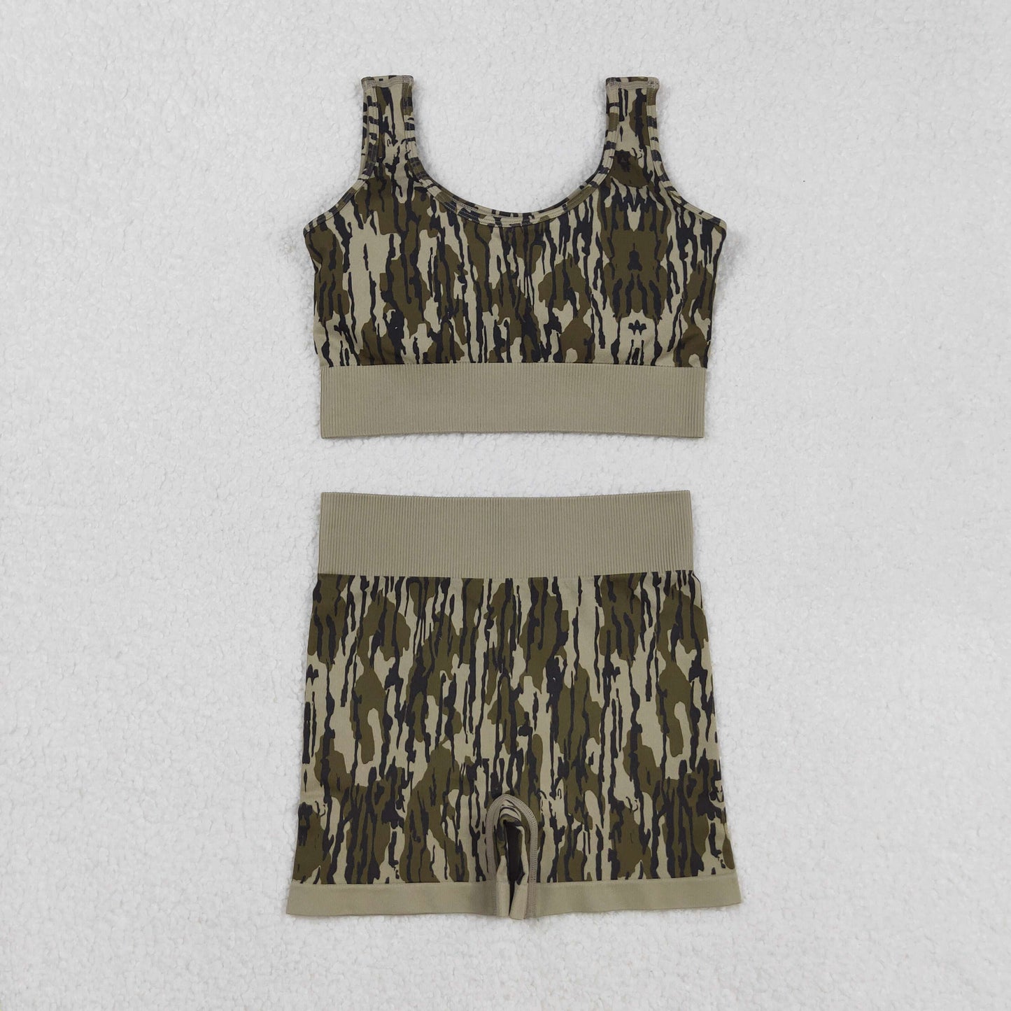 Adult Woman Sleeveless Green Camo Tank Tops Shorts Knitted Yoga Set RTS