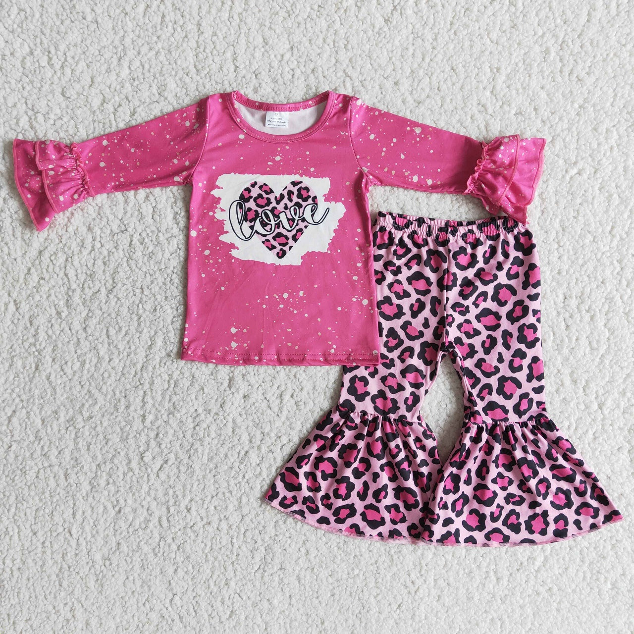 Promotion 6 B9-25 Valentine's Day Baby Girl Long Sleeves Heart Shirt Pink Leopard Bell Pants Set
