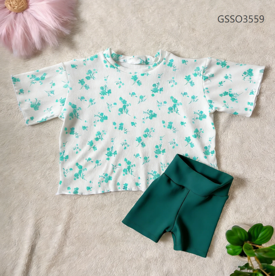 ( Moq 5 ) Preorder Baby Girls Short Sleeves Flower Shirt Green Biking Shorts Set Clothes