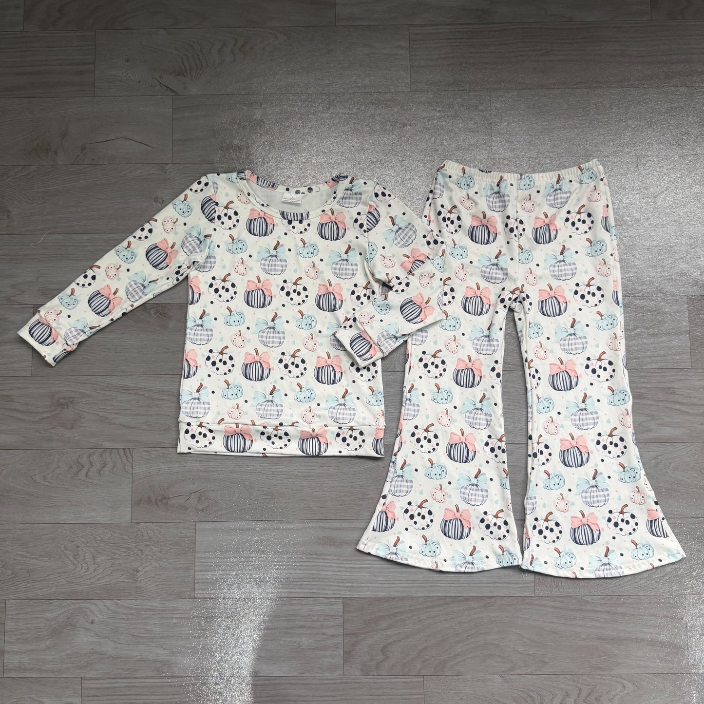 ( No moq ) Preorder Baby Girls Kids Long Sleeves Pumpkins Bows Shirt Bell Pants Fall Set Clothes