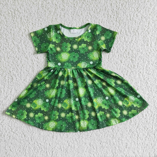 Promotion Baby Girl St. Patrick's Day Short Sleeves Clover Green Dress