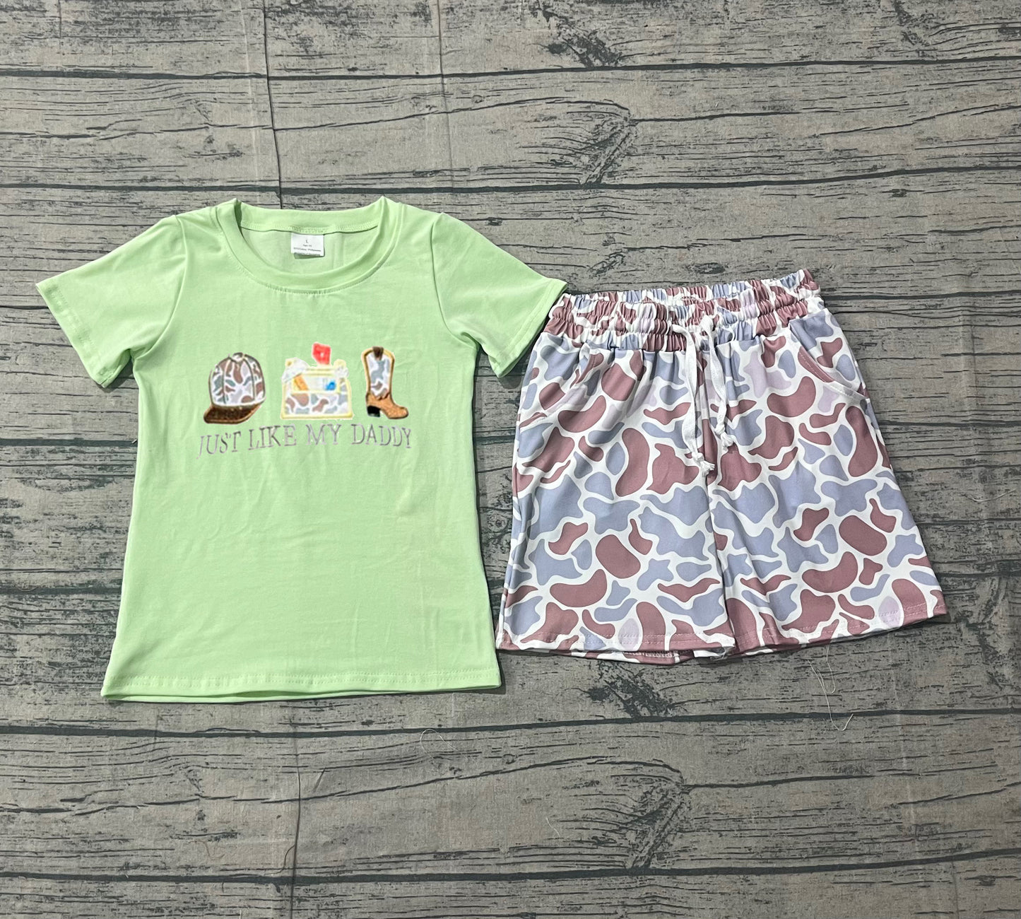 ( No moq ) Preorder Baby Boys Short Sleeves Embroidery Daddy Boots Shirt Camo Pockets Shorts Hunting Set