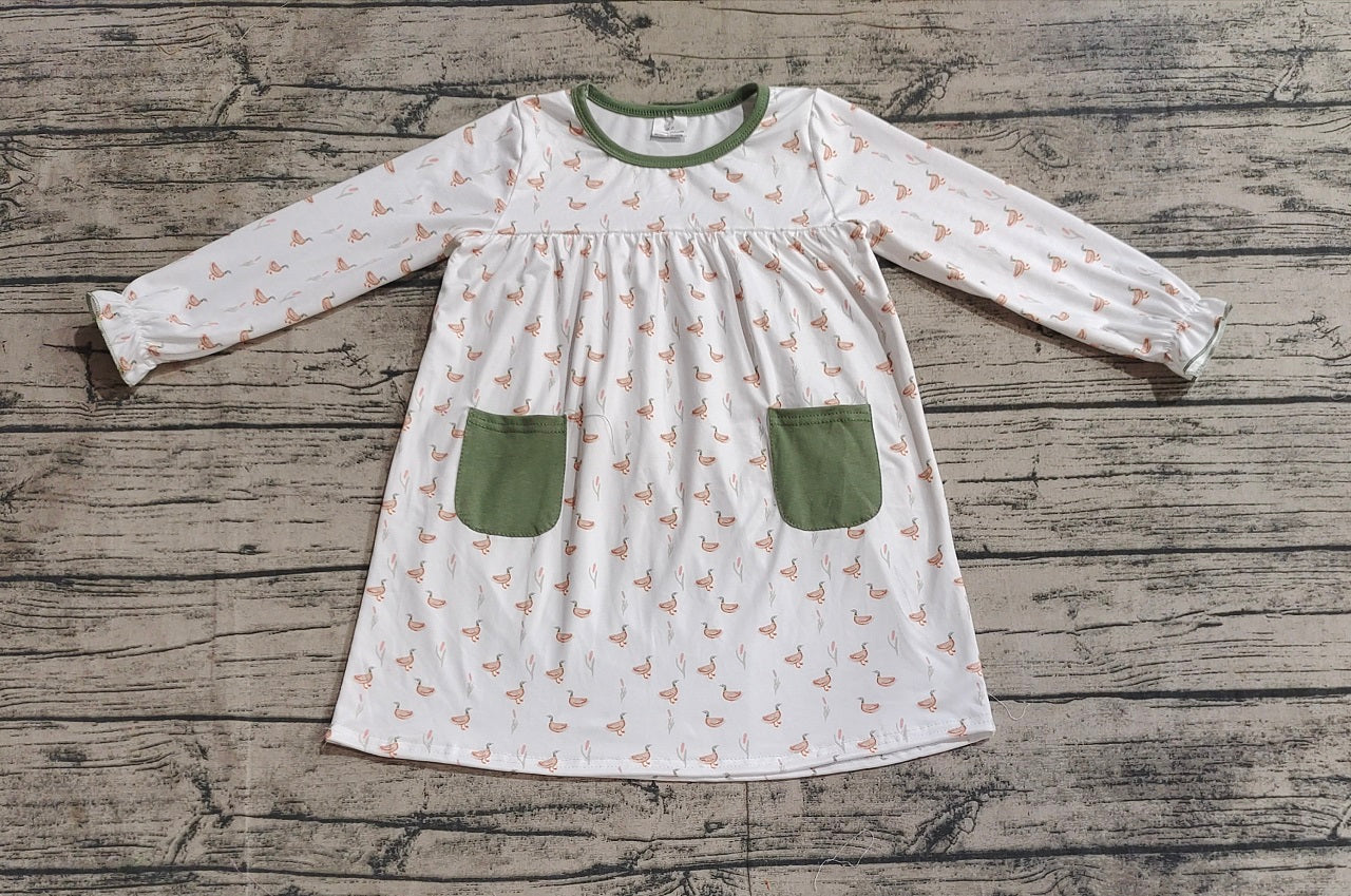 Baby Girl Long Sleeves Ducks Green Pockets Dress