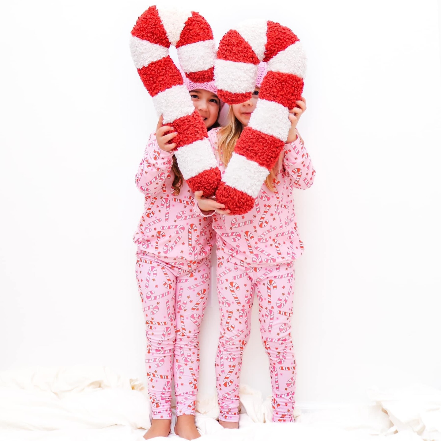 Pre-order Baby Girl Christmas Candy Cane Shirt Pants Pajamas Set