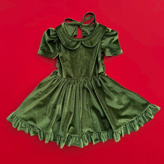 ( Moq 5 ) Preorder Baby Girl Short Sleeves Green Velvet Christmas Knee Length Dress