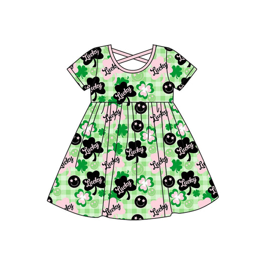 ( Moq 5 ) Preorder Girls Kids Short Sleeves Smile Plaid St. Patrick's Day Green Knee Length Dress