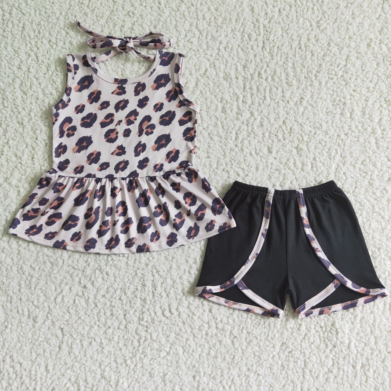 Promotion Baby Girl Sleeveless Leopard Tops Black Shorts Set