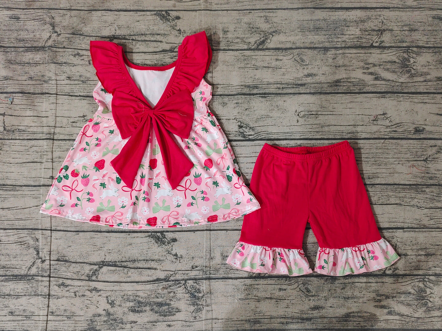 Baby Girl Easter Strawberry Rabbits Bows Tunic Ruffle Shorts Clothes Set RTS