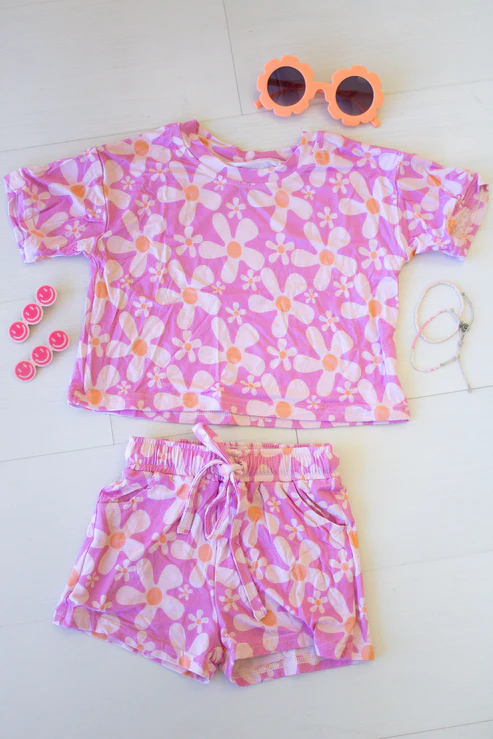 ( Moq 5 ) Preorder Baby Girls Short Sleeves Flower Tops Pockets Shorts Set Clothes