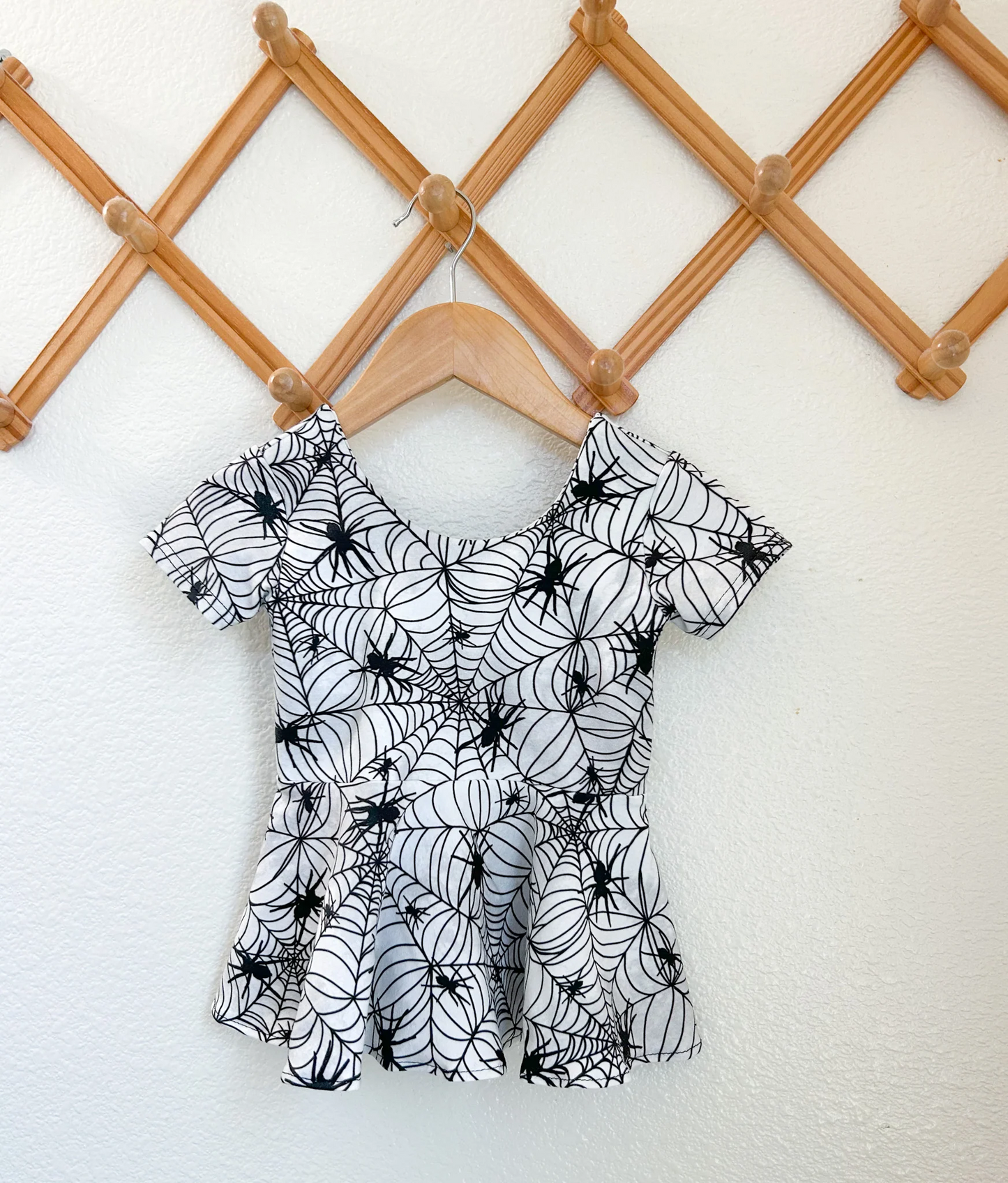 Pre-order Baby Girl Short Sleeves Halloween Spider Tunic Tops