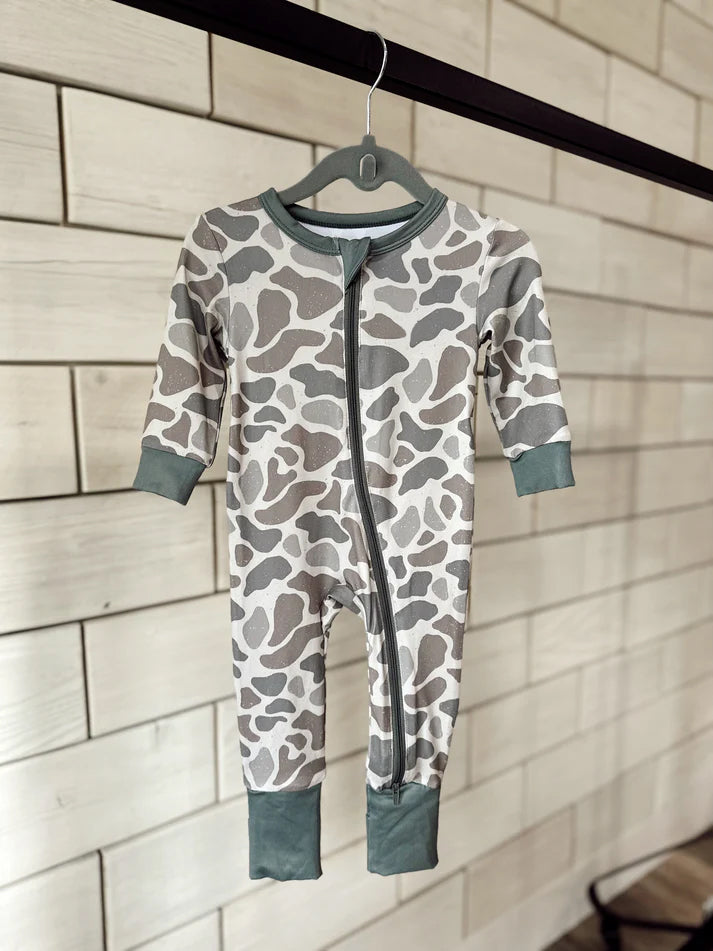Pre-order Baby Boy Long Sleeves Grey Camo Zipper Romper