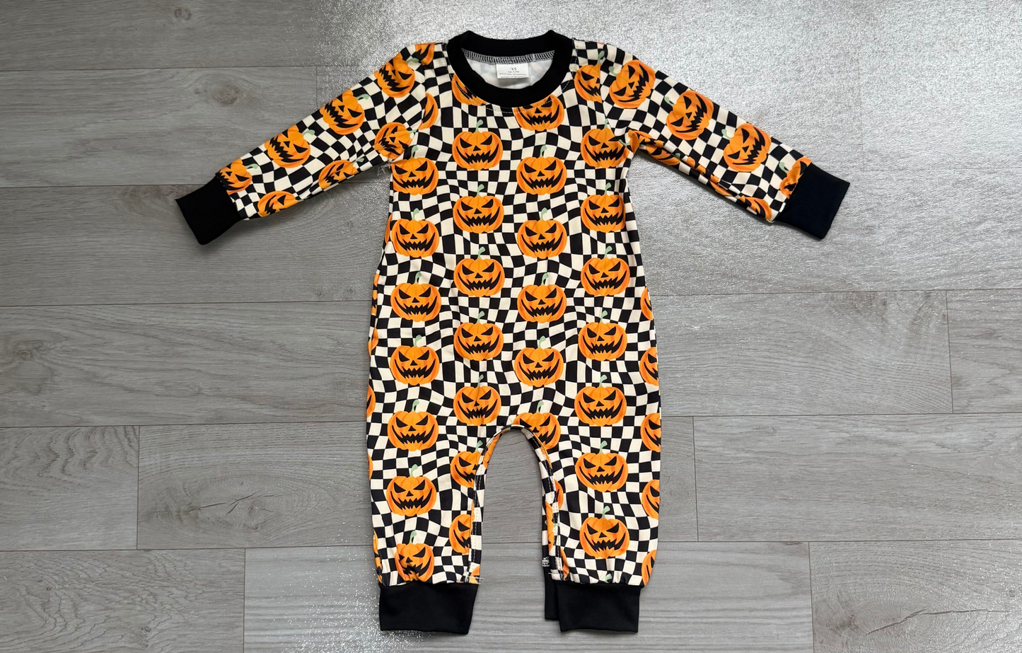 ( No moq ) Preorder Baby Boy Halloween Pumpkins Checkered Romper