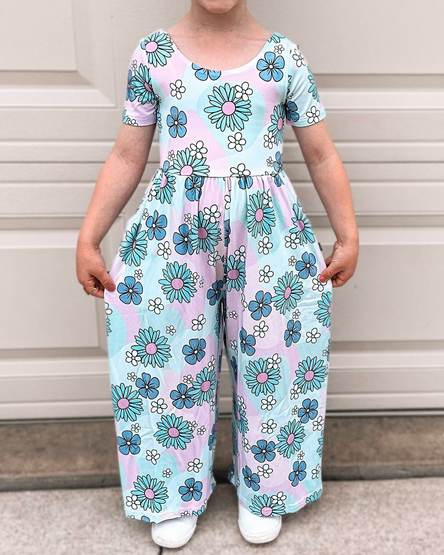 Pre-order Baby Girl Short Sleeves Flower Pocket Jumpsuit