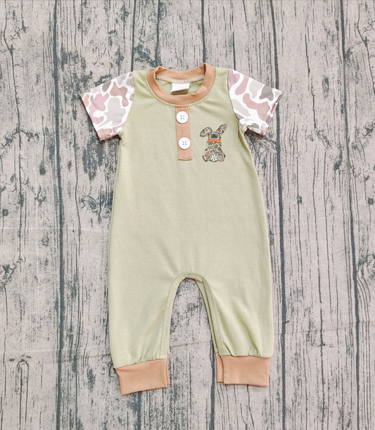 ( No moq ) Preorder Boys Infant Camo Short Sleeves Embroidery Rabbit Easter Buttons Romper