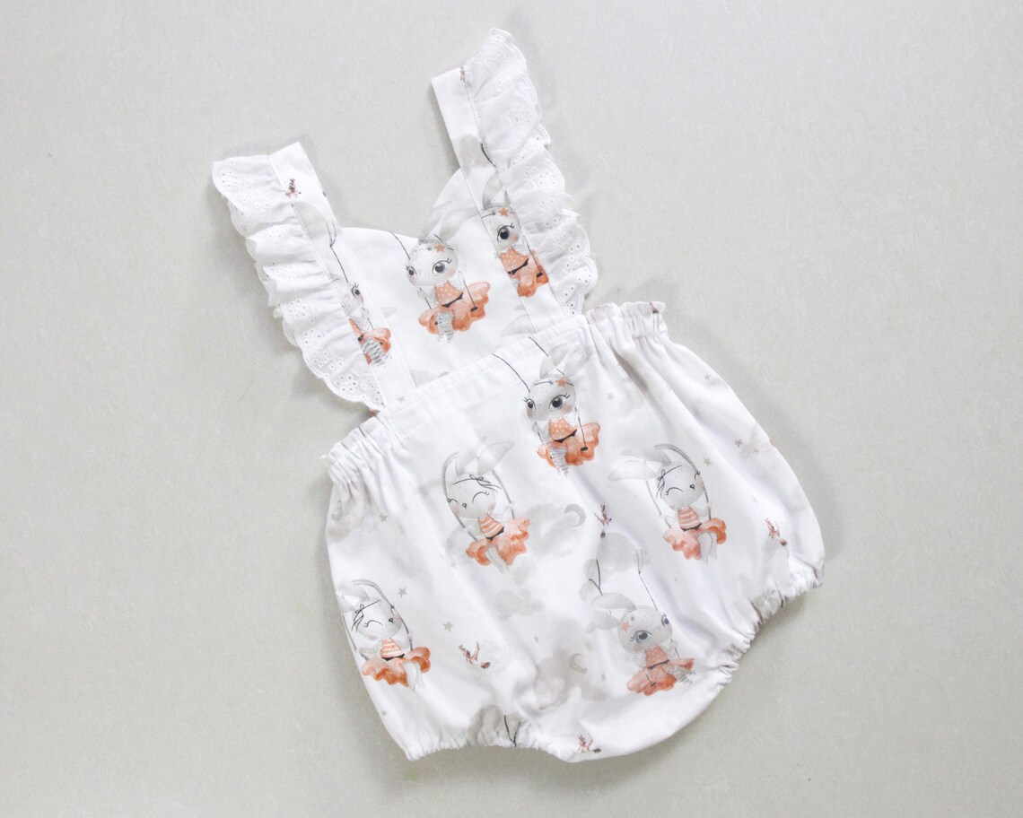 ( Moq 5 ) Preorder Baby Girls Short Sleeves Rabbits Easter Ruffle Bubble Romper