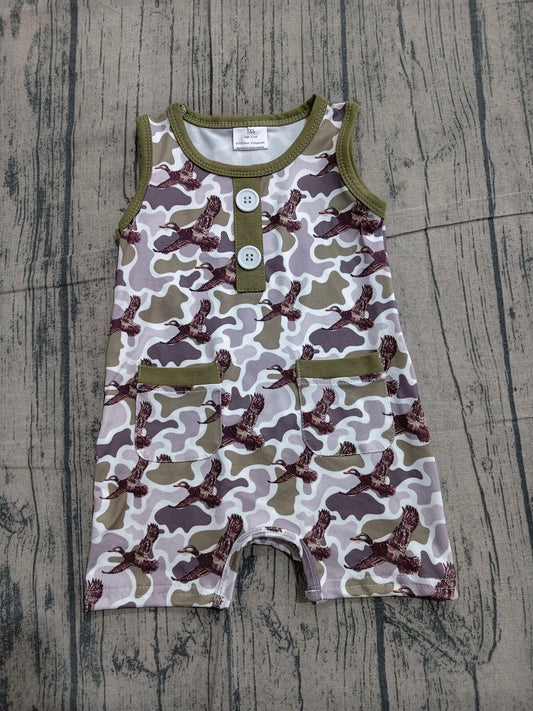 ( No moq ) Preorder Baby Boys Kids Sleeveless Ducks Camo Hunting Buttons Romper