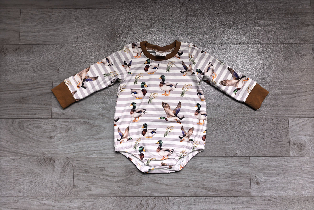 ( No moq ) Preorder Baby Boys Infant Long Sleeves Ducks Stripes Bubble Romper Clothes