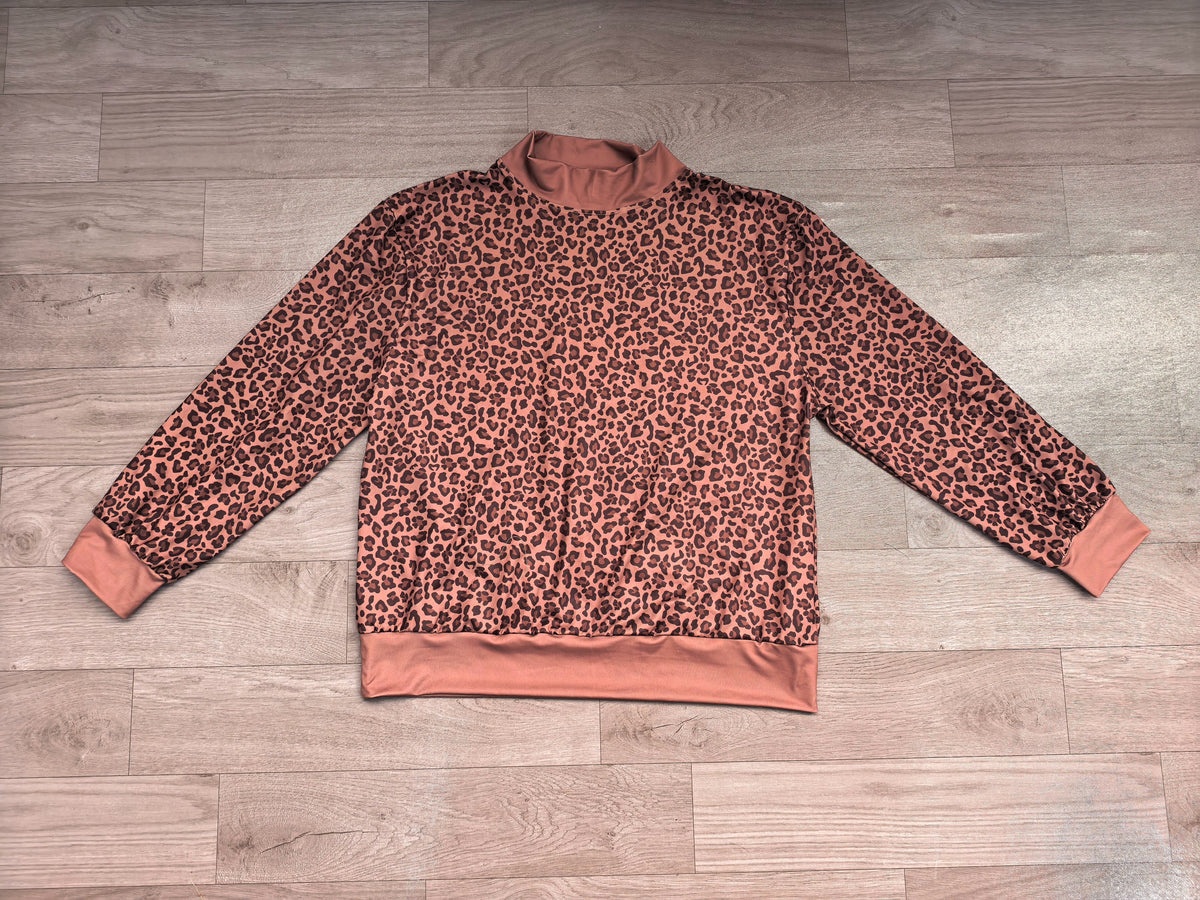 ( No moq ) Preorder Adult Women Long Sleeves Leopard Shirt Tops Brown Pullover Clothes