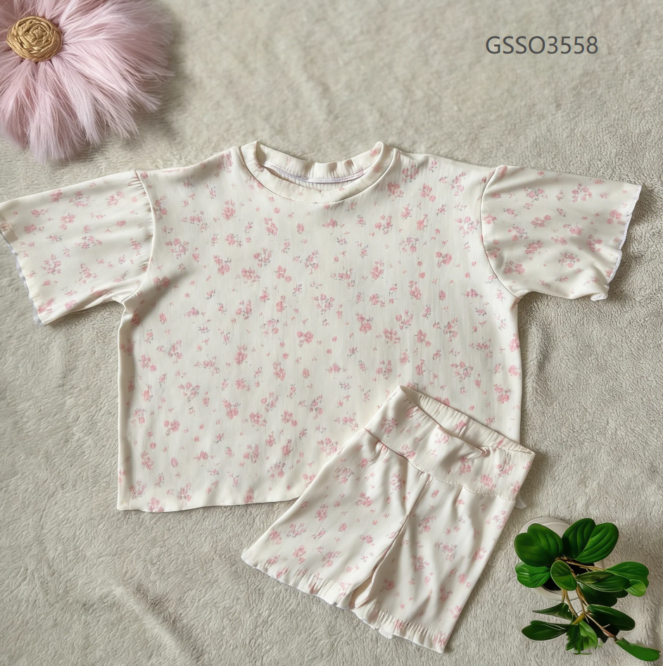 ( Moq 5 ) Preorder Baby Girls Short Sleeves Pink Floral Shirt Biking Shorts Set Clothes