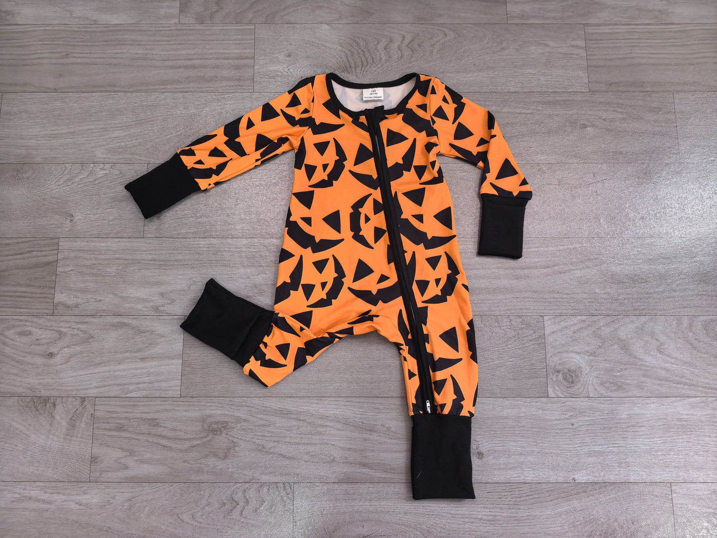 ( No moq ) Preorder Baby Boys Infant Long Sleeves Halloween Zipper Footie Sleeper Romper Clothes
