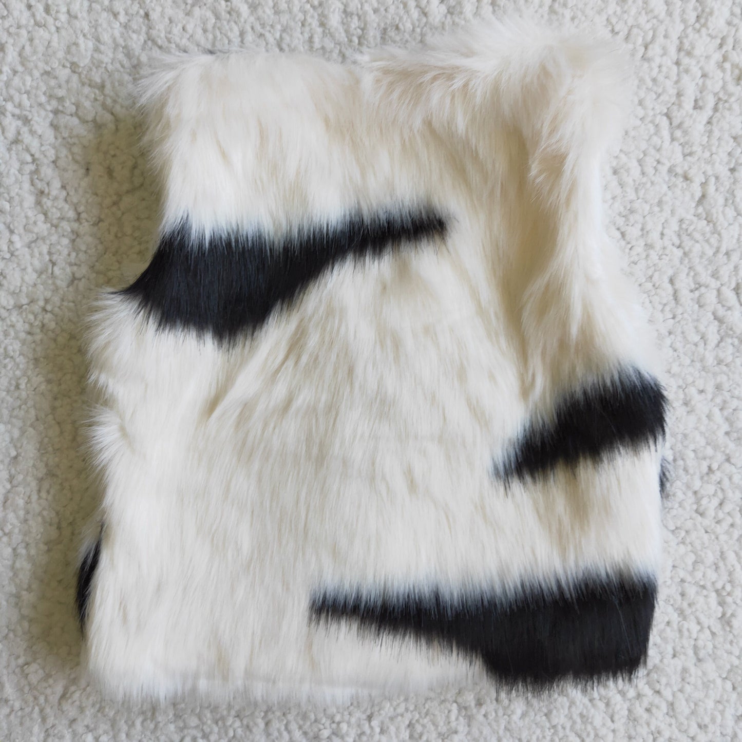 6 A21-13 Baby Girl Cow Vest Overcoat Foux Fur Winter Coat