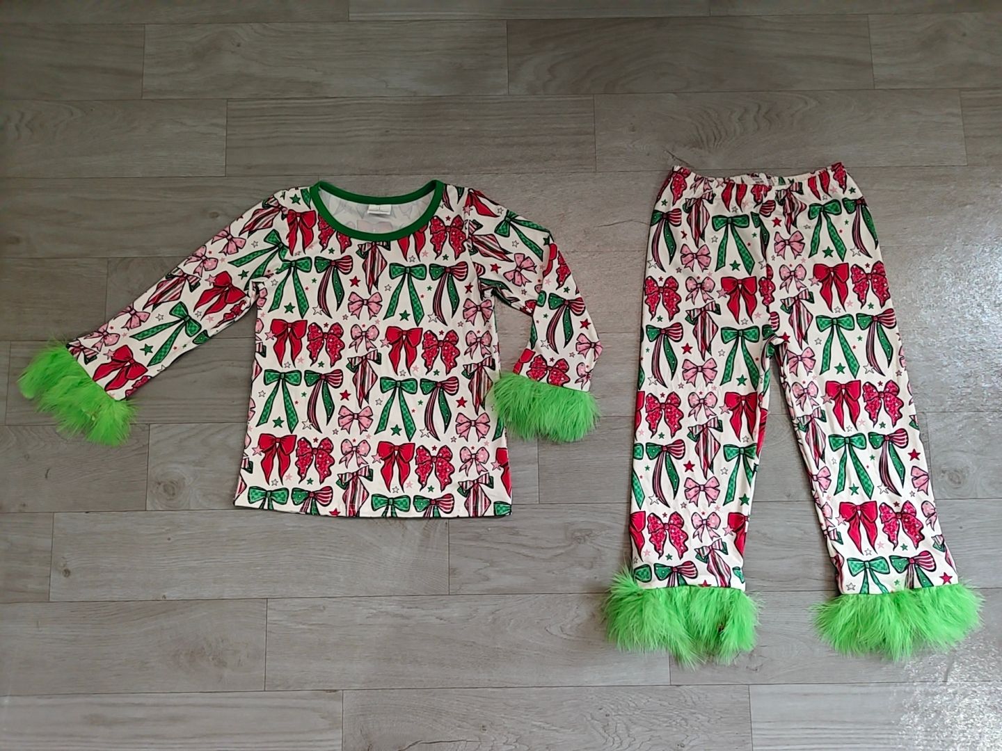 ( No moq ) Preorder Baby Girls Kids Christmas Bows Shirt Green Fur Pants Set Pajamas Clothes