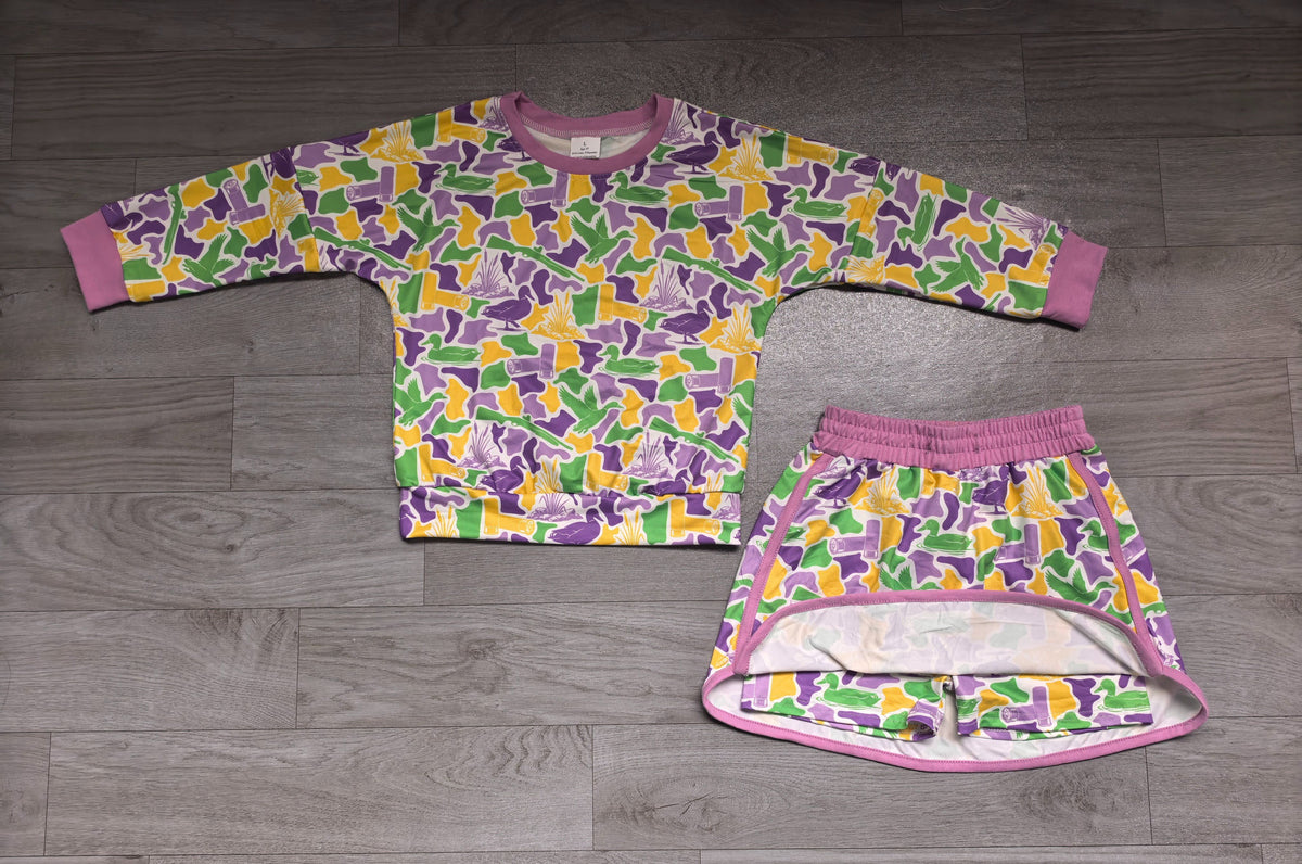 ( No moq ) Preorder Baby Girls Kids Long Sleeves Shirt Deer Camo Skirt Shorts Mardi Gras Set