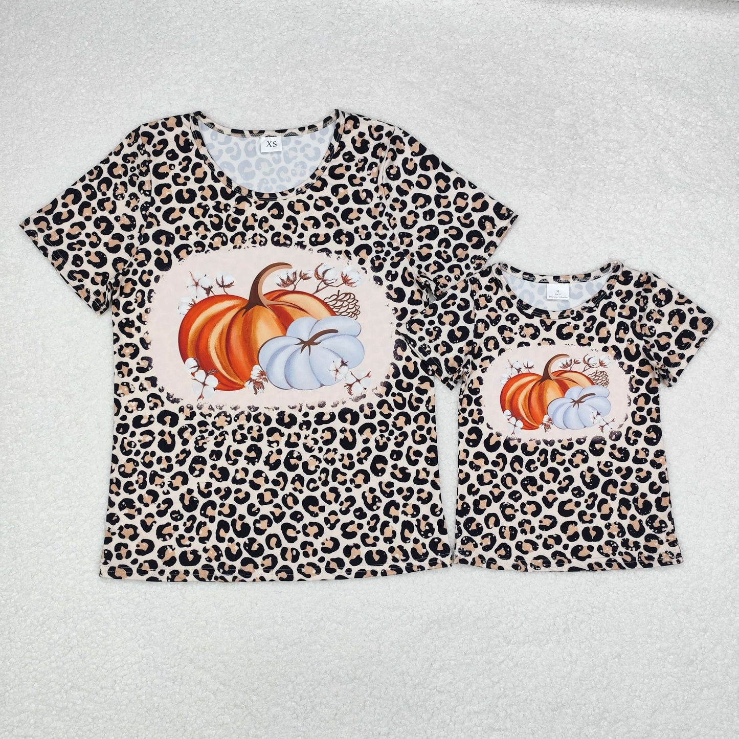 Adult Women Short Sleeves Leopard Pumpkin Fall Shirt Tops