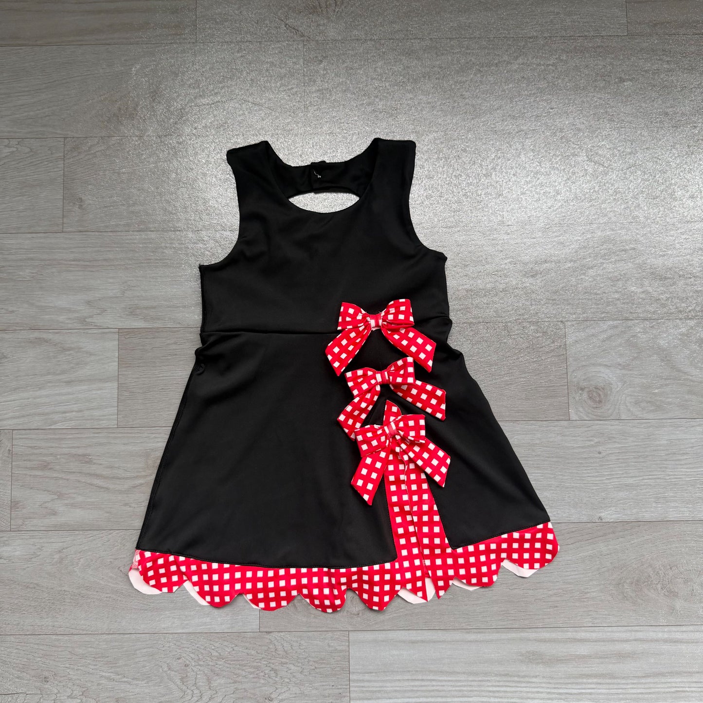 ( No moq ) Preorder Baby Girls Kids Sleeveless Plaid Bows Shorts Scallop Dress Yoga Active Black Clothes