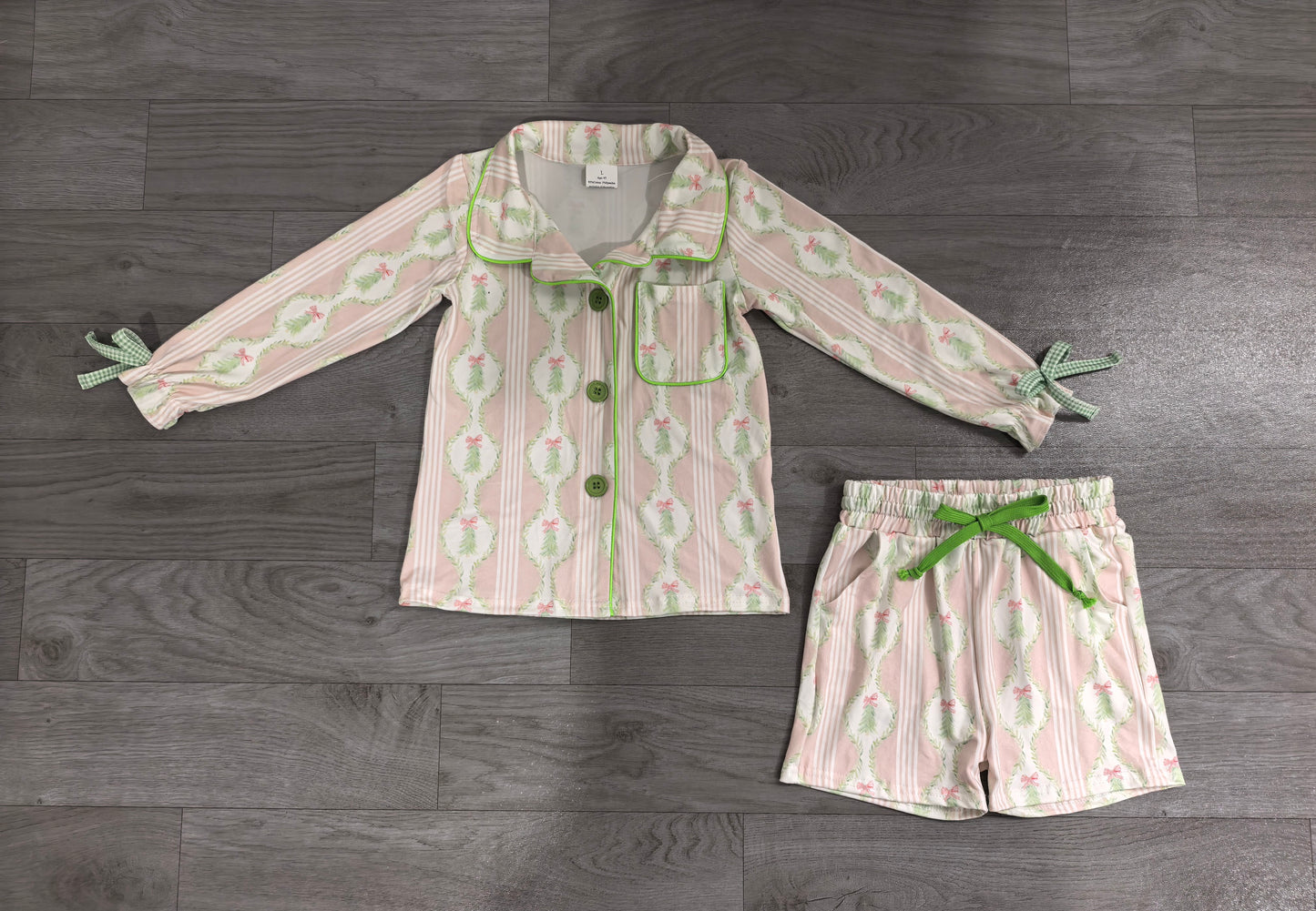 ( No moq ) Preorder Baby Girls Kids Christmas Tree Bows Buttons Shirt Pockets Shorts Pajamas Set Clothes