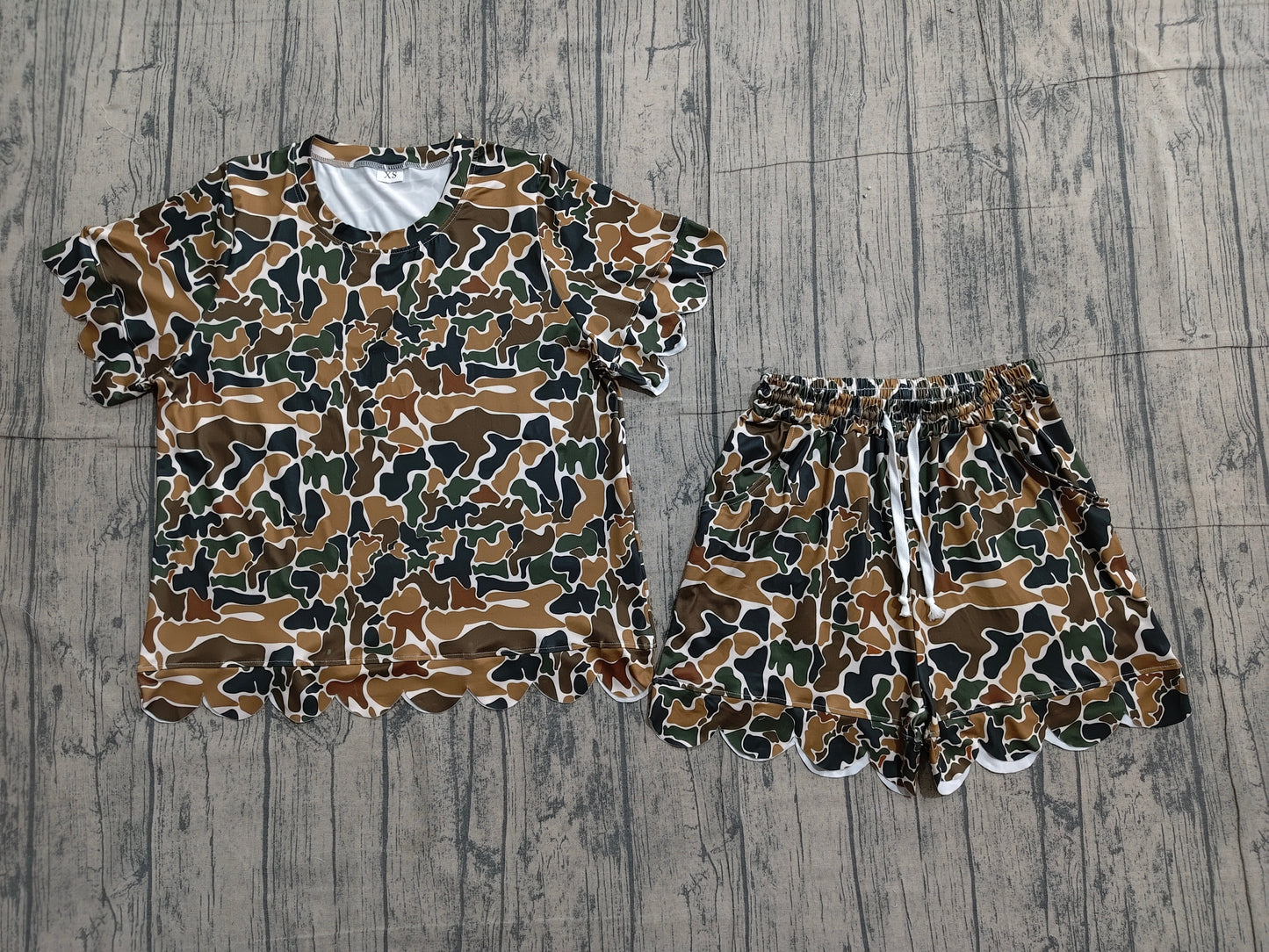 Adult Women Short Sleeves Brown Green Camo Shirt Shorts Scallop Clothes Set RTS
