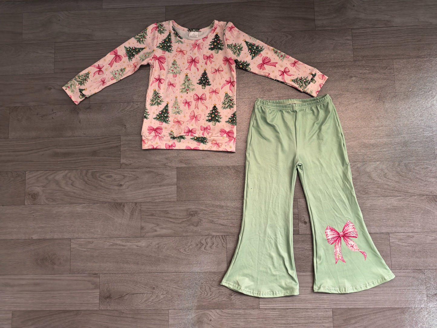 ( No moq ) Preorder Baby Girls Kids Long Sleeves Christmas Bows Tree Shirt Green Pants Set Clothes
