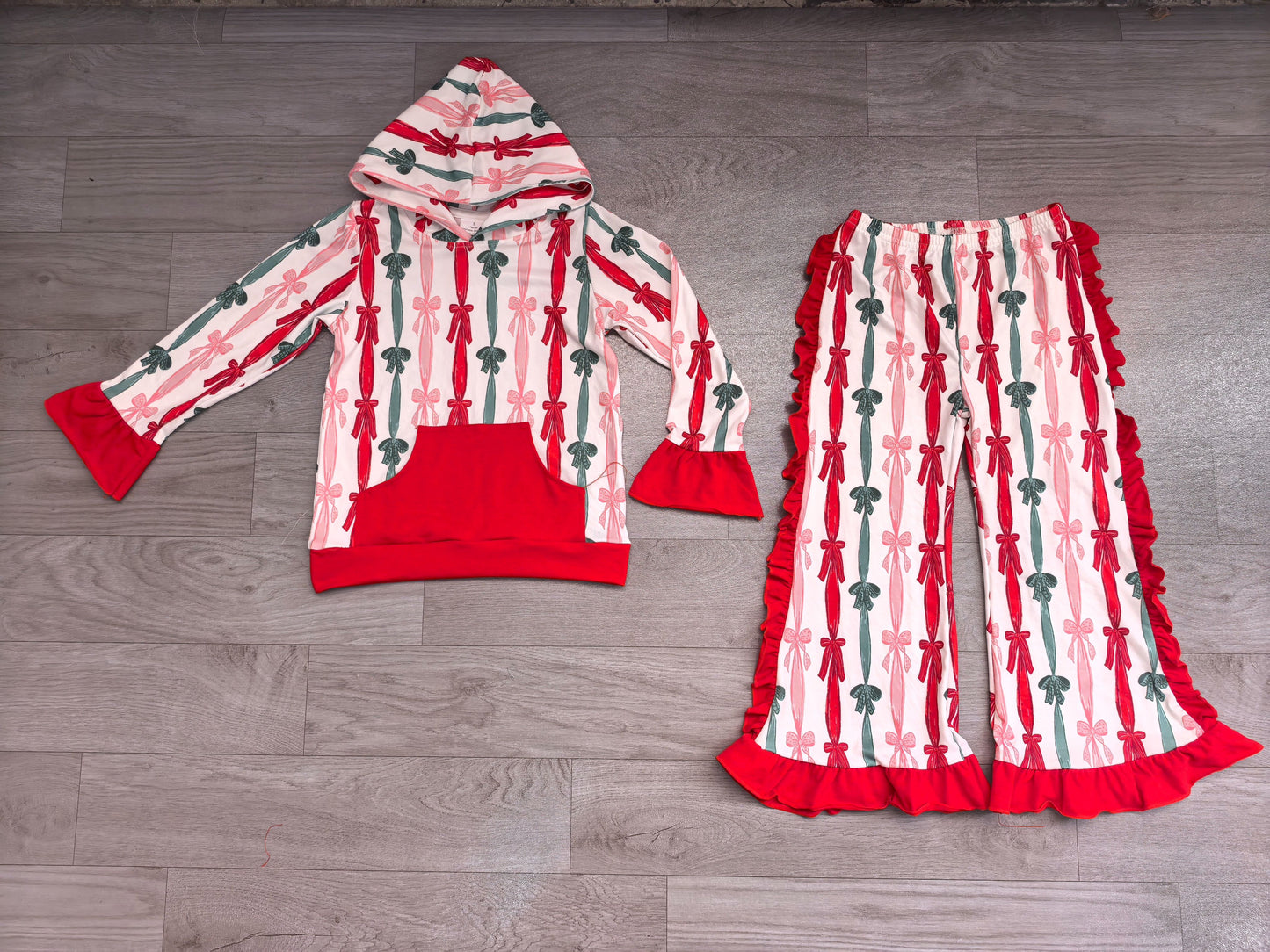( No moq ) Preorder Baby Girls Kids Christmas Bows Stripes Hoodie Pocket Hoodie Ruffle Pants Set Clothes