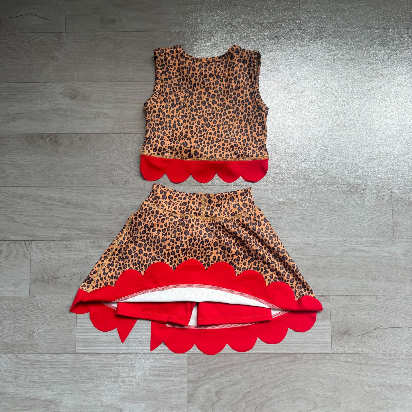 ( No moq ) Preorder Baby Girls Kids Sleeveless Leopard Shirt Scallop Bows Skirt Shorts Yoga Active Set Clothes