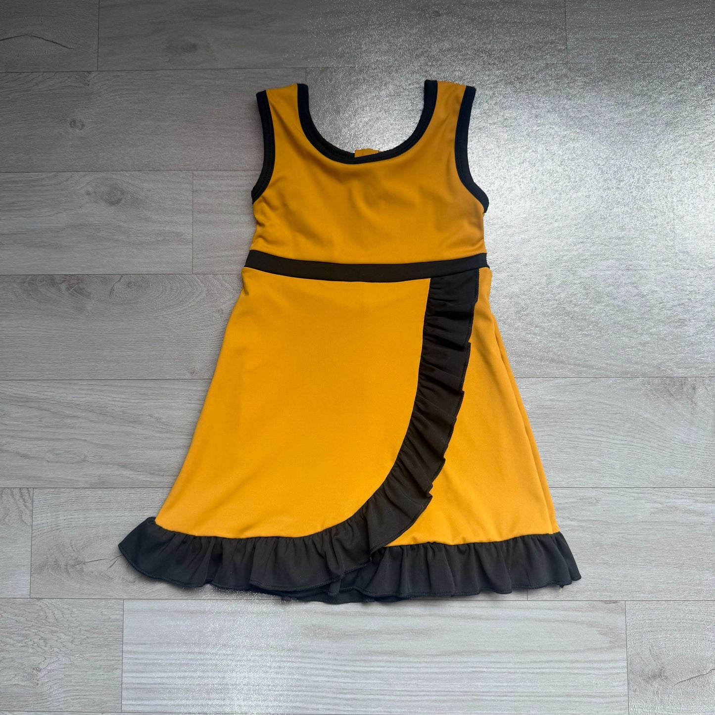 ( No moq ) Preorder Baby Girls Kids Sleeveless Shorts Knee Length Scallop Dress Yoga Active Summer Clothes