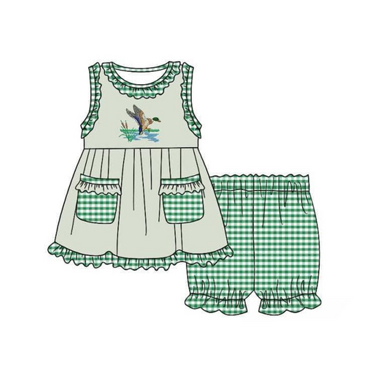 Moq 3 Pre-order GSSO0848 Baby Girl Sleeveless Duck Pocket Tunic Green Plaid Shorts Set