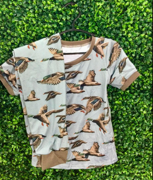 ( Moq 5 ) Preorder Baby Boys Long Sleeves Ducks Shirt Pants Hunting Pajamas Set