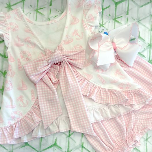 Moq 3 Pre-order GSSO0748 Baby Girl Open Back Tops Ruffle Pink Plaid Shorts Summer Set