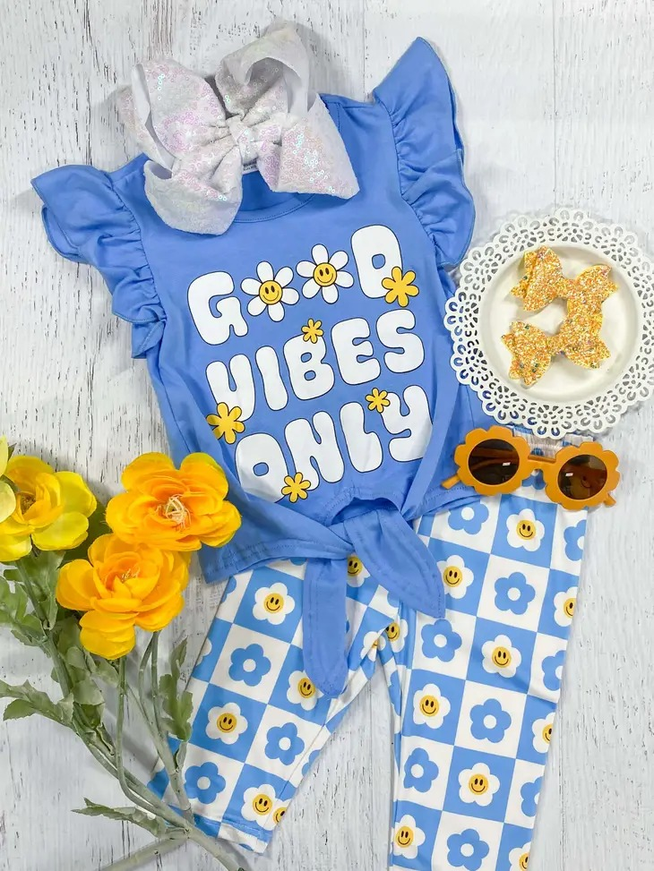 Moq 3 Pre-order  GSSO0881 Baby Girls Good Vibes Shirt Capri Pants Summer Set