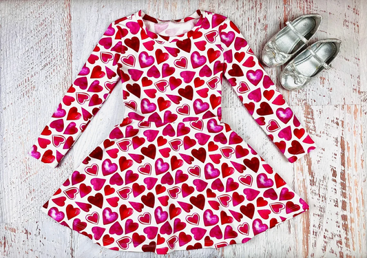 ( Moq 5 ) Preorder Baby Girls Kids Long Sleeves Hearts Valentine Knee Length Dress