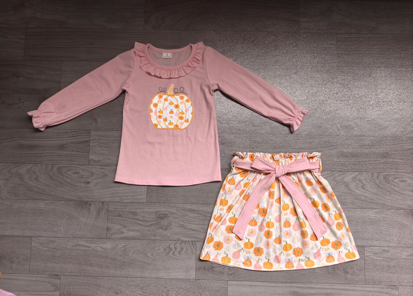 ( No moq ) Preorder Baby Girls Kids Embroidery Pink Tops Pumpkins Bows Skirt Fall Set Clothes