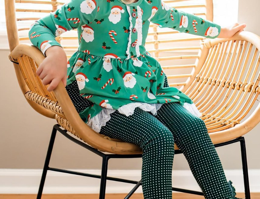 Pre-order Baby Girl Christmas Santa Pocket Green Tops Legging Clothes Set