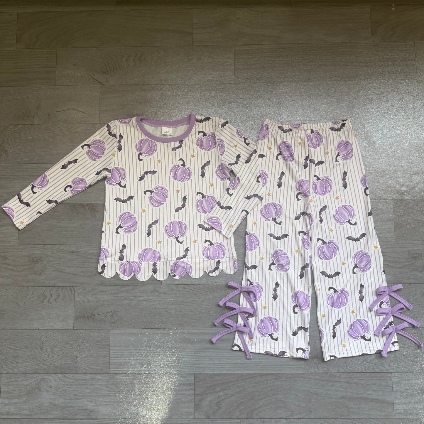 ( No moq ) Preorder Baby Girls Kids Purple Pumpkins Scallop Shirt Bows Pants Set Halloween Clothes