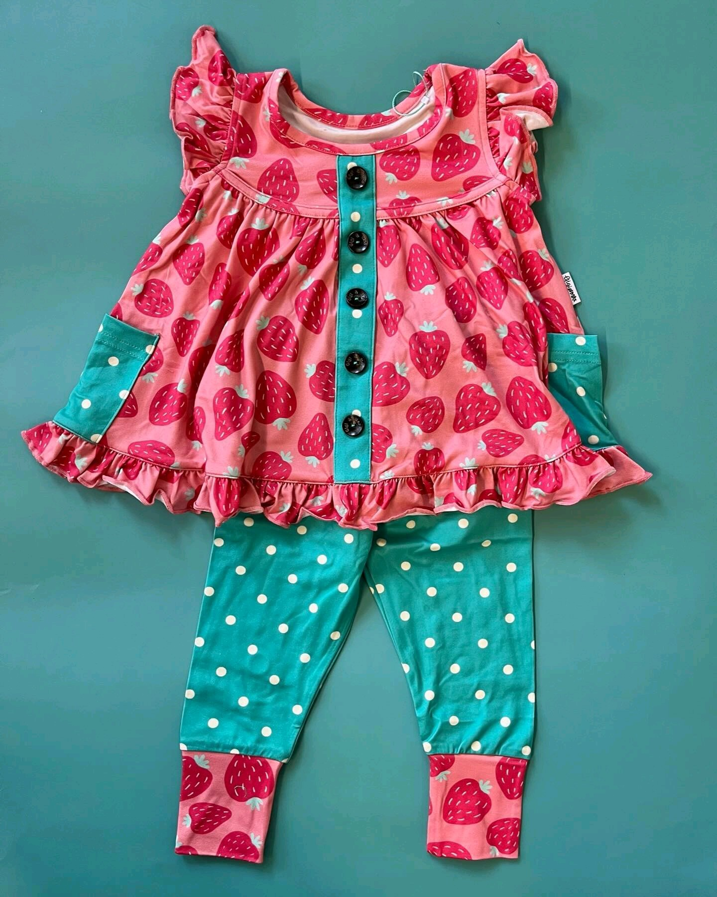 Preorder Baby Girl Short Sleeves Strawberry Buttons Tunic Legging Clothes Set