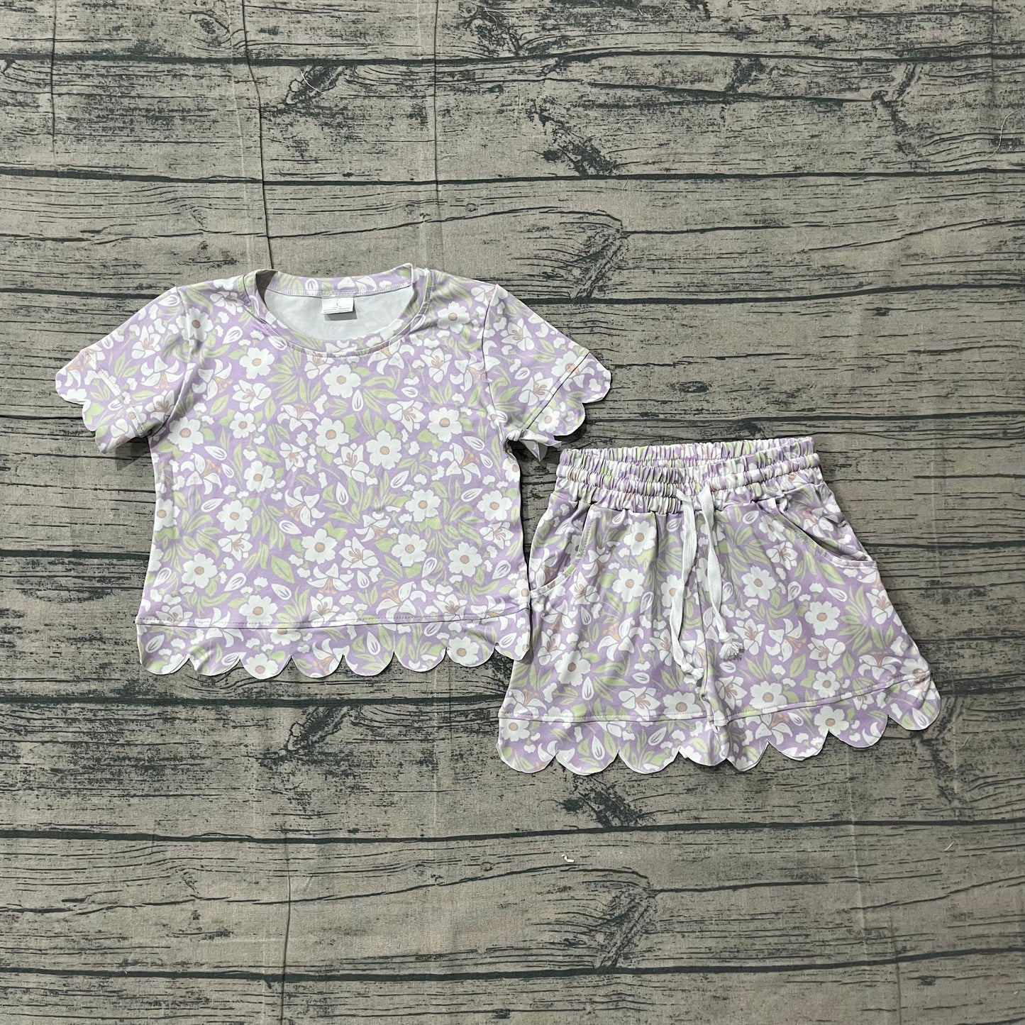 ( No moq ) Preorder Baby Girls Kids Short Sleeves Flower Purple Shirt Scallop Pockets Shorts Set Clothes