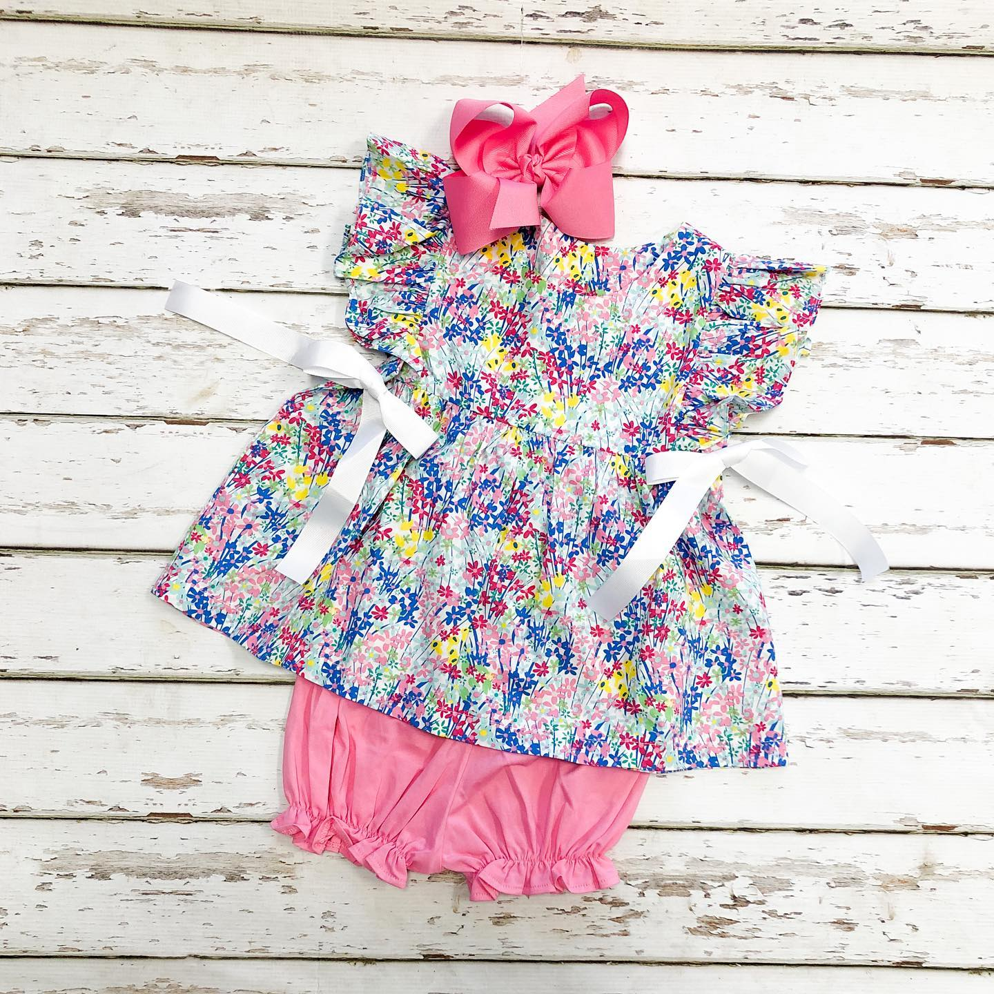 Preorder Baby Girl Short Sleeves Flower Tunic Pink Shorts Clothes Set