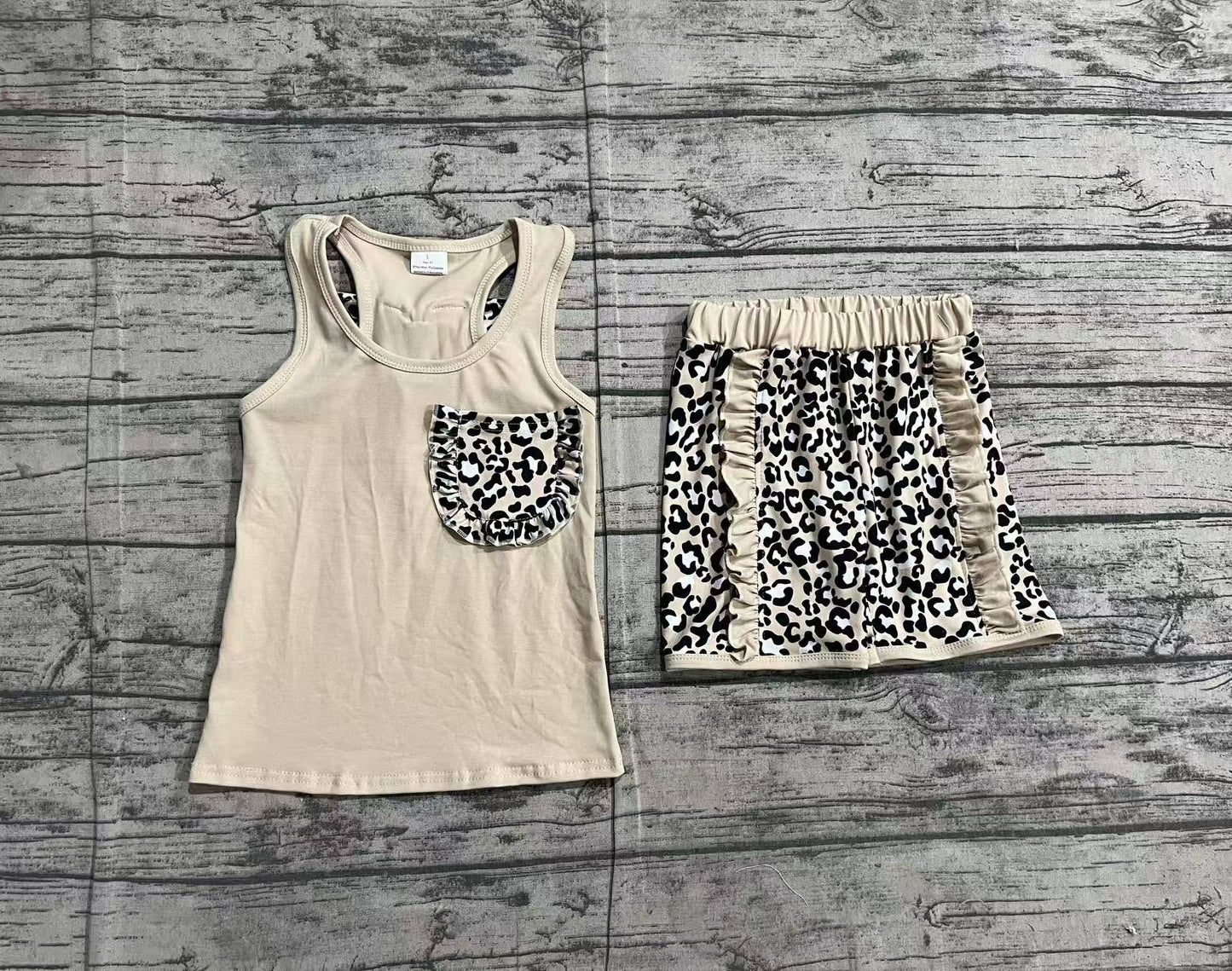 Preorder Baby Girl Sleeveless Pocket Bow Khaki Tops Ruffle Leopard Shorts Set ( No moq )